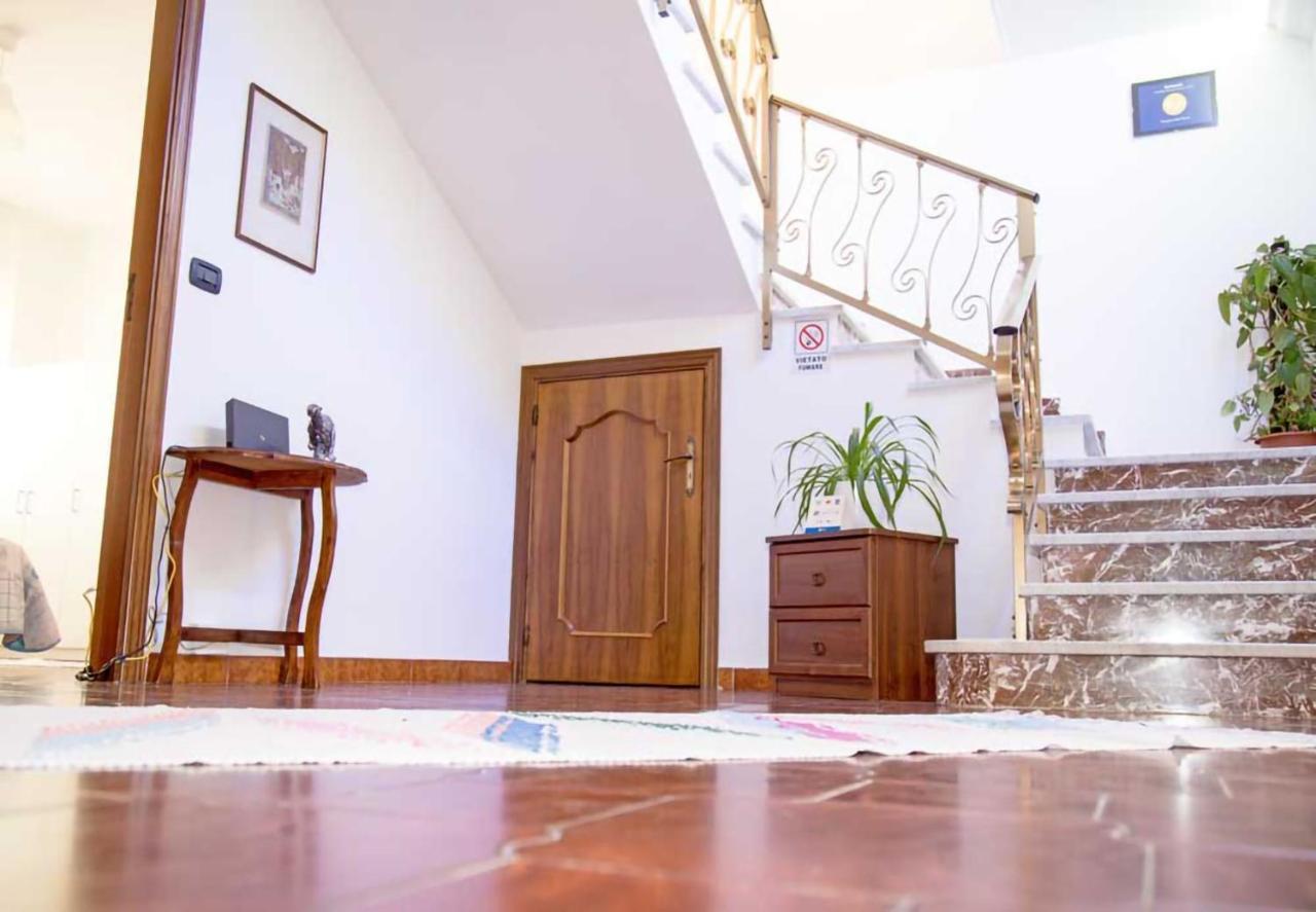 La Casa Del Lago Pergusa Lake Home Luaran gambar
